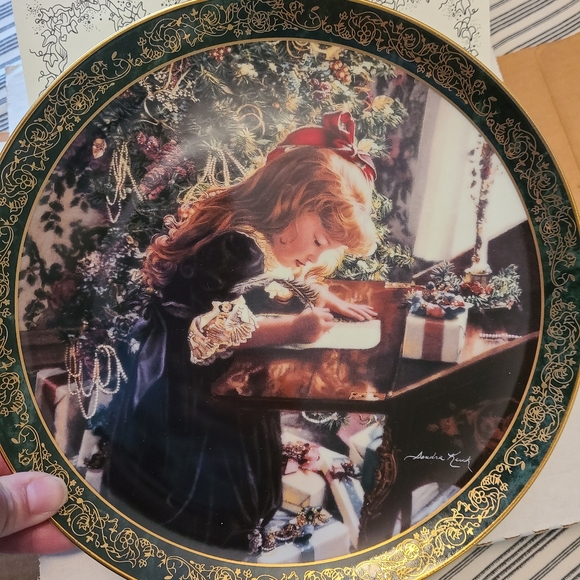 Decorative Porcelain Plate - Picture 1 of 4